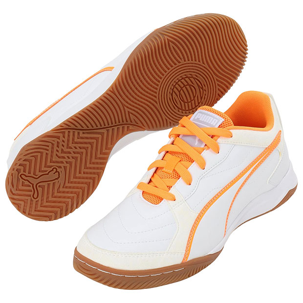 プレッシング 4 プーマホワイト