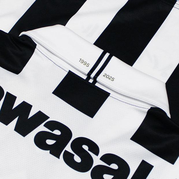 ヴィッセル神戸 30周年記念 半袖レプリカユニフォーム 13.佐々木