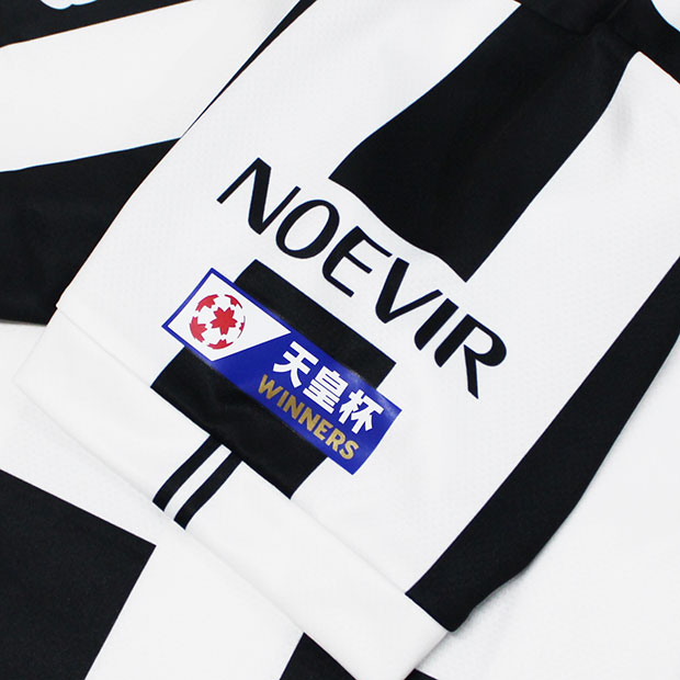 ヴィッセル神戸 30周年記念 半袖レプリカユニフォーム 14.汰木康