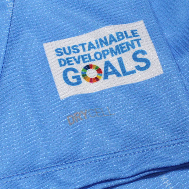 川崎フロンターレ　橘田健人　ユニフォーム　サイン入り 2025シーズンユニフォームを着ている選手をたくさん見せていこう