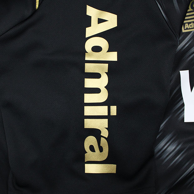 ジュビロ磐田 ワッペン付きパフォーマンスプラクティスシャツ