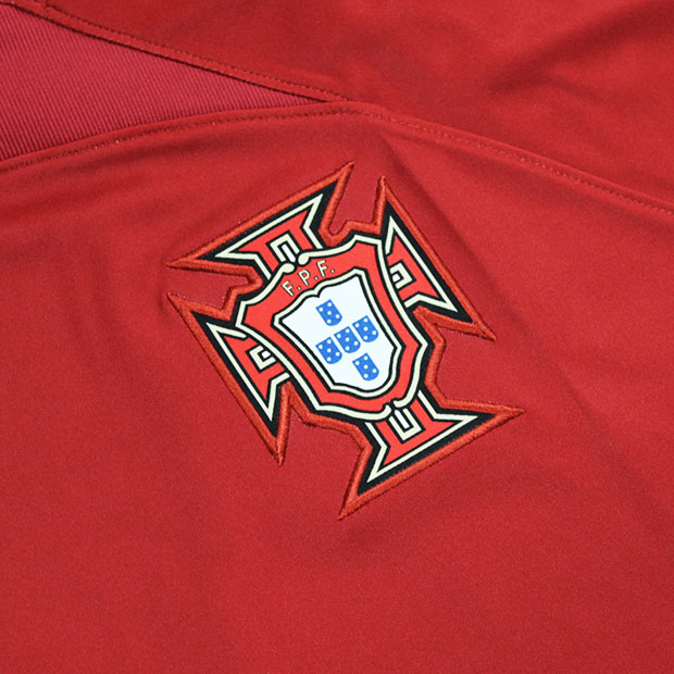 ポルトガル代表 ブルーノフェルナンデス サイン ユニフォーム 正規品 icons