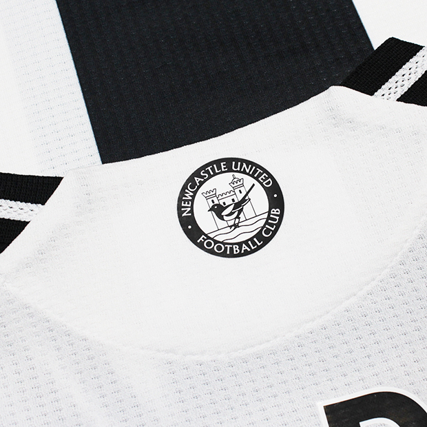 ニューカッスル 25-26 ホーム 半袖レプリカユニフォーム 7.ジョ