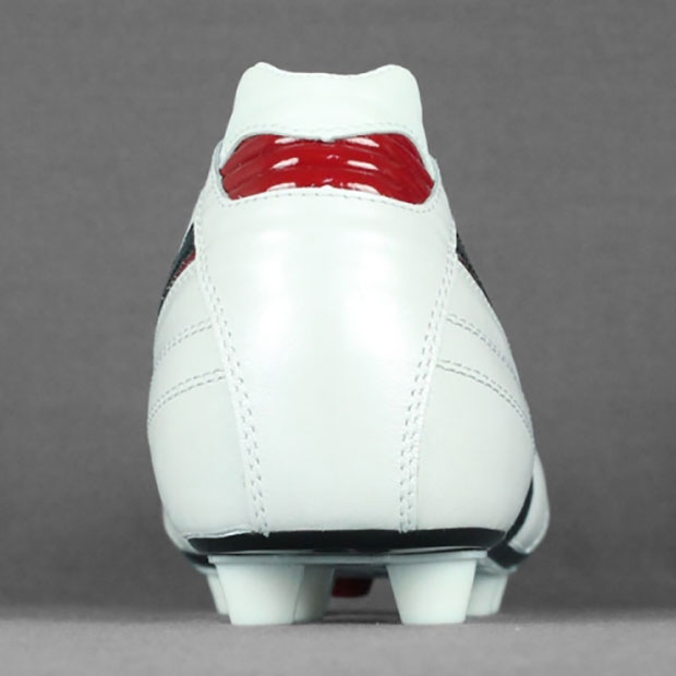 Mizuno サッカースパイクモレリア2別注セミタイト Mizuno サッカースパイクモレリア2別注セミタイト - メルカリ