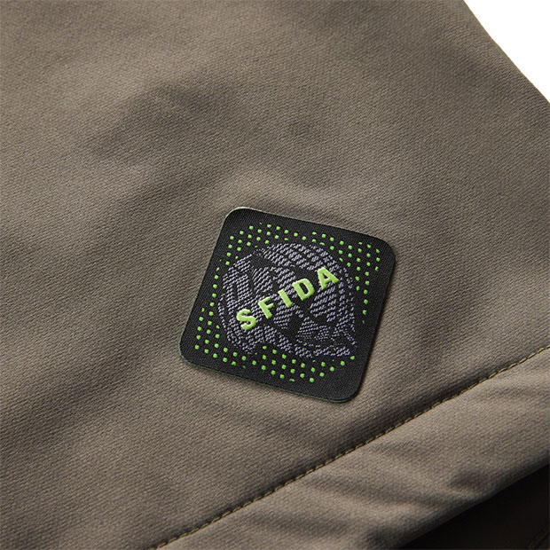 SOFTSHELL スプリングFZジャケット SOFTSHELL スプリングFZジャケット | ゲキサカFCストア