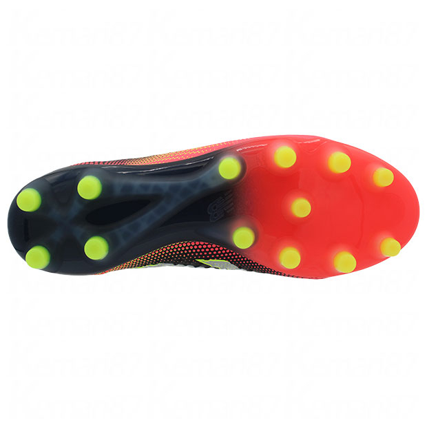 【ほぼ新品】NEW BALANCE TEKELA V4+ PRO HG テケラ New Balance テケラ V4+ PRO HG D レッド 【NewBalance